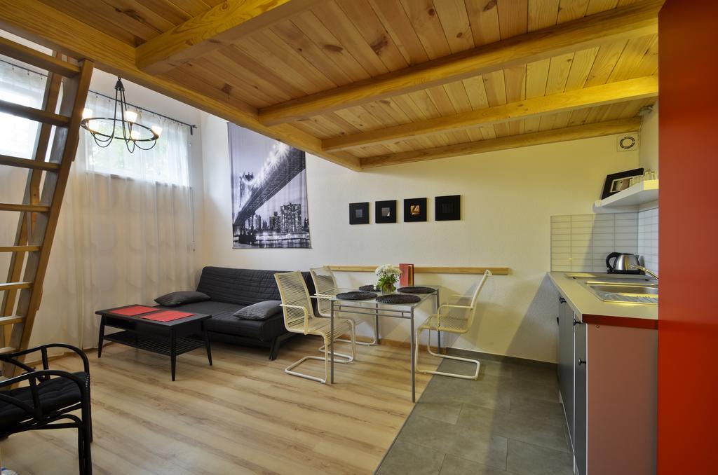 Bed&Breakfast Mikunda 츠르자노프 객실 사진